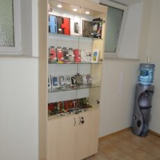 3. Вітрина для аксесуарів смартфонів №6.JPG