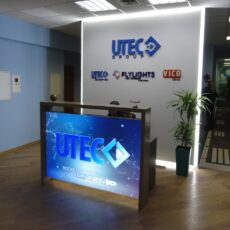 2. №9 Ресепшн стійка офіс менеджера. З LED екраном.JPG