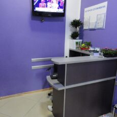 3. №114. Ресепшн стійка адміністратора в стоматологію.JPG