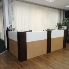 1. №40. Ресепшн стійка адміністратора та охорони..JPG