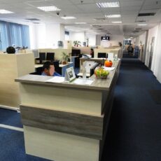 2. №52. Стійка ресепшн адміністратора та охорони..JPG