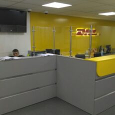 2. №126. Ресепшн стійка у відділенні DHL Express.jpg