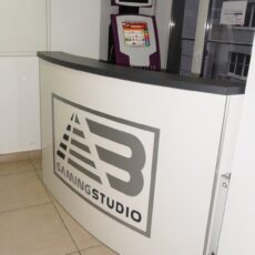 3. №137. Ресепшн стійка адміністратора в IT Компанію.JPG